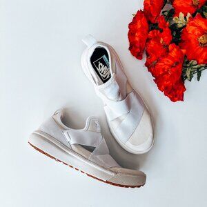 Vans Ultrarange Gore Women's Slip On Shoes (EUC)